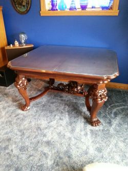 Very unique, Oriental, table