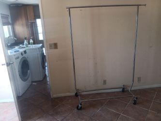 Clothes rack