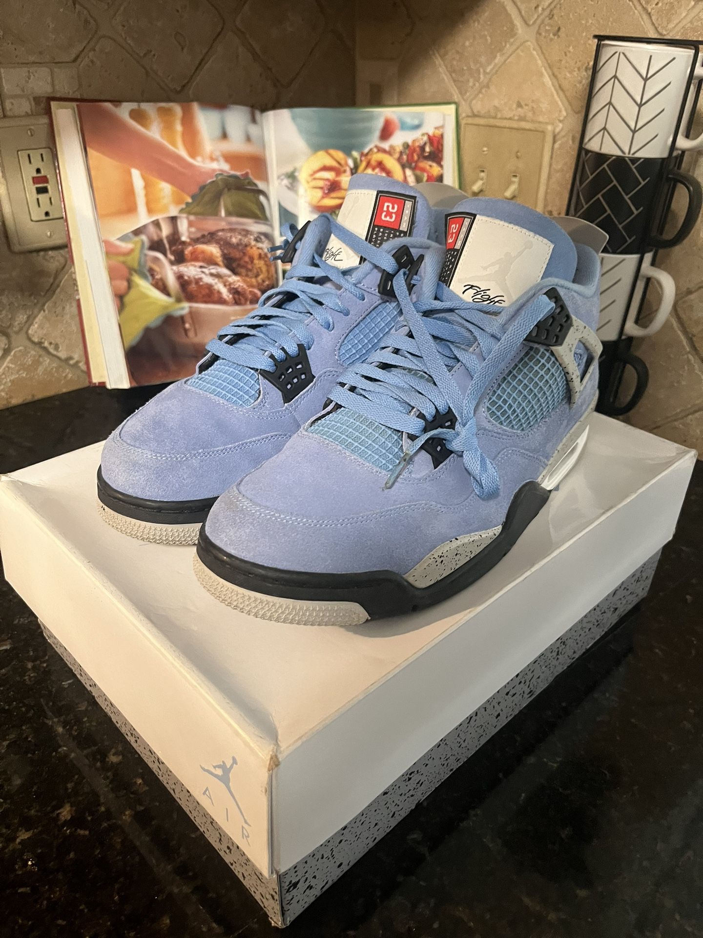 Air Jordan 4 UNC Sz 14