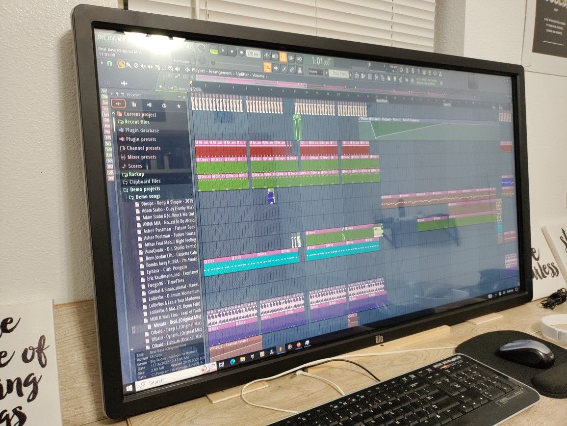ELO 46 Touchscreen $1,600 OBO