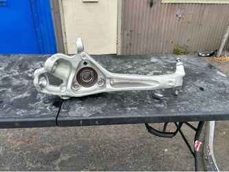 2025 2026 Lucid Gravity Right Rear Suspension Knuckle P21-S4FKR0-00 OEM