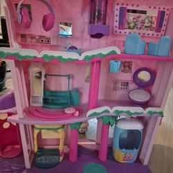 Shopkins Super Mall Playset
