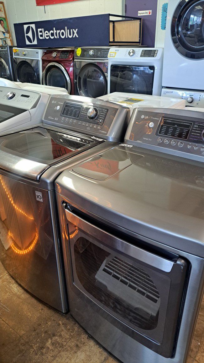 LG washer and dryer.