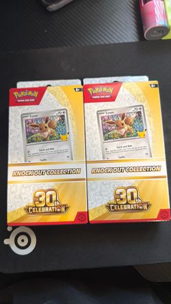 Pokemon 30th Celebration Knock out Collection
