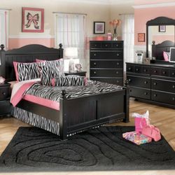 FULL SIZE BEDROOM SET