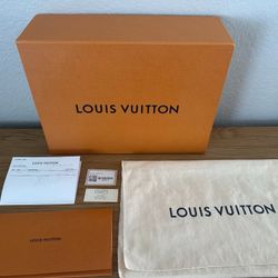 LOUIS VUITTON Pochette Métis