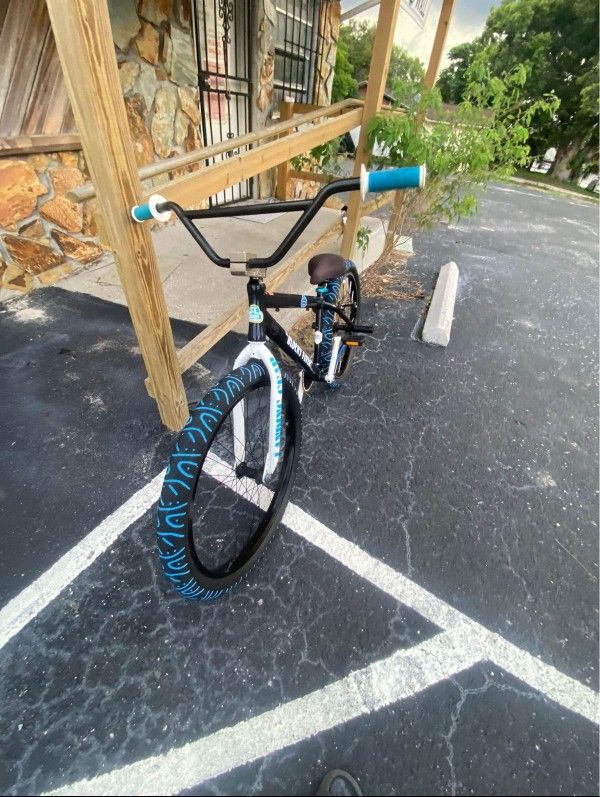 Blocks Flyer Se Bike