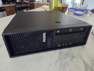 Lenovo P300 Intel Core i7 32 GB RAM Nvidia Quadro SFF **No OS No Storage**