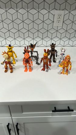 Fnaf figure lot