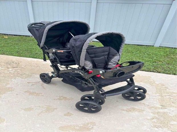 Latest Kids’ Stroller Safe, Stylish, and Adventure-Proof he huge
