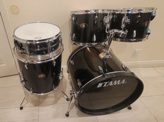 Tama Imperialstar 5-Piece Black Drum Shell Pack 12,13 toms 16 floor 22 bass 14 metal snare
