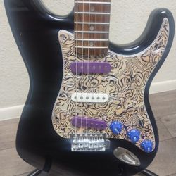 Squire Guitar Strat 