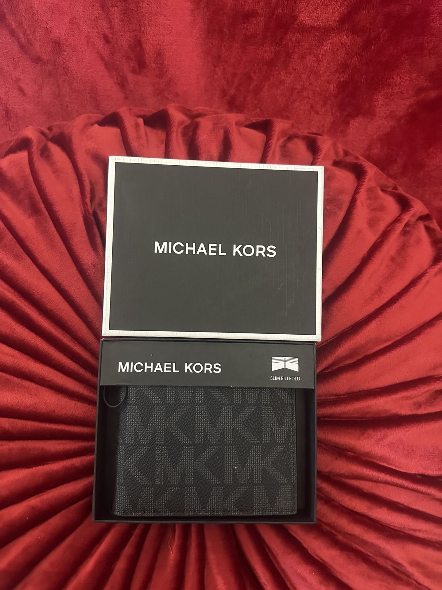 Michael Kors Wallet New Original