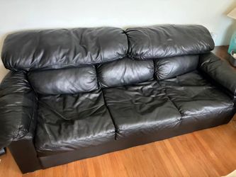 [Free] Sofa with queen bed