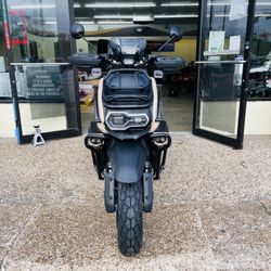 VITACCI TANK 200CC EFI SCOOTER 