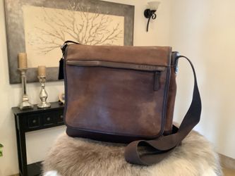 Rustic Couch, Small Satchel, excellent Condition