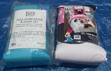 2 sets of NEW Disney bedding and comforter