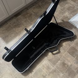 Explorer Body Guitar TSA Approved SKB Case  