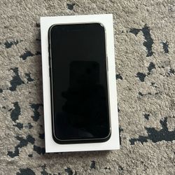 Apple iPhone SE 3rd Gen ( Perfect Condition) Unlocked For T-Mobile 