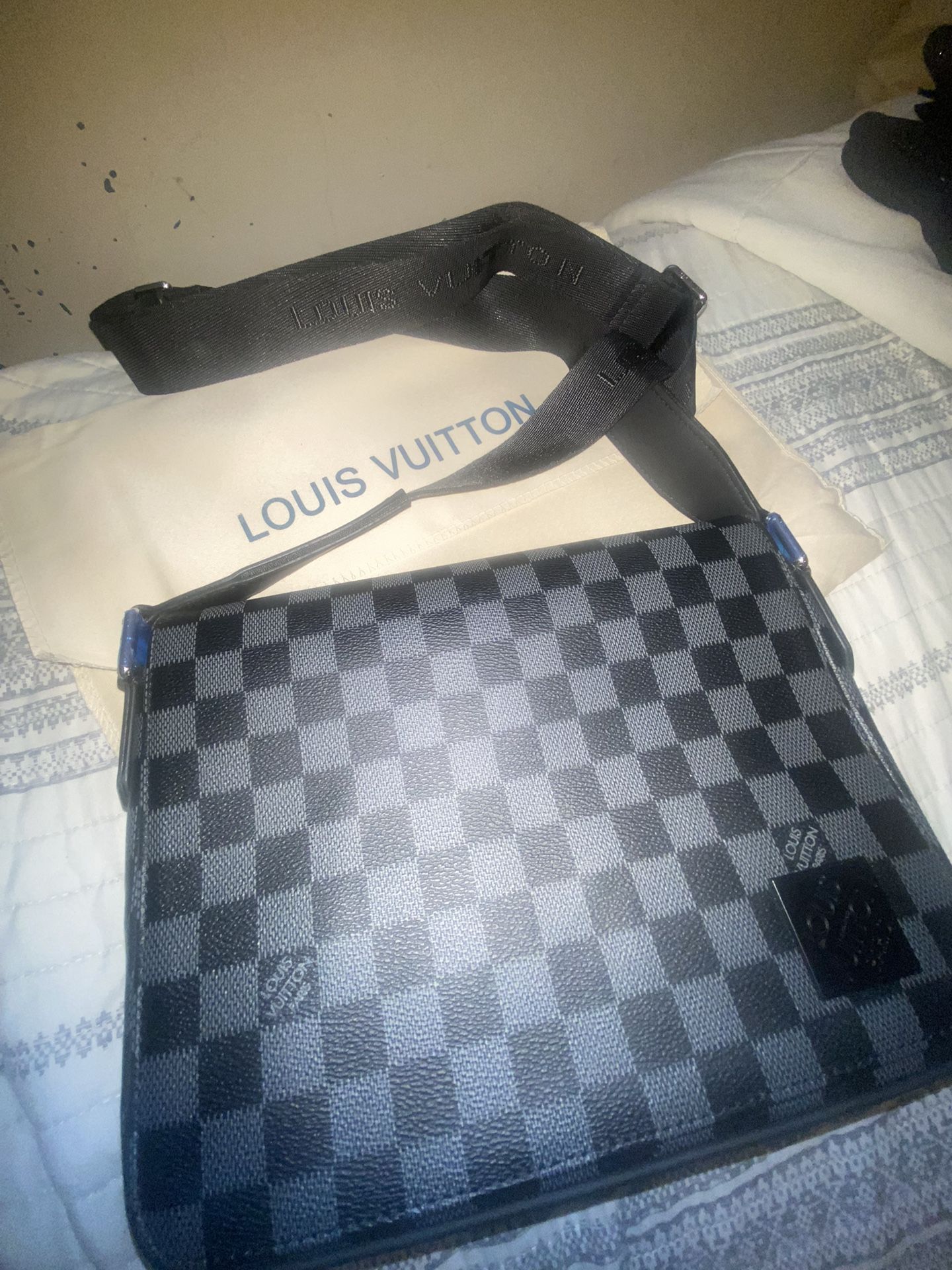 Louis Vuitton DISTRICT PM N42710  Bag