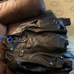Leather jacket, extra large, barely used