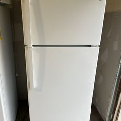 Ge Refrigerator 