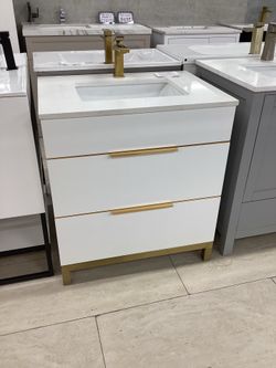 30” bathroom vanity cabinet new solid wood fully assembled Softclose drawers Quartz top sink attached ready for pick up