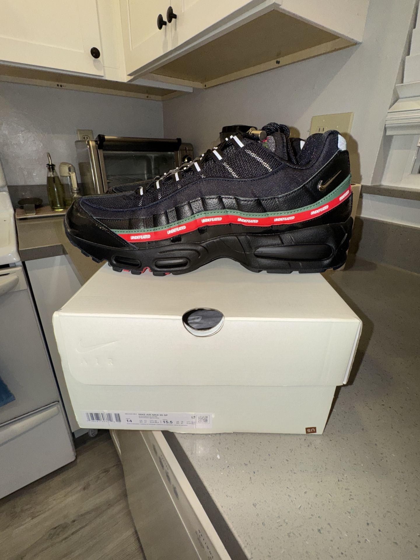 Nike Air Max 95 Undefeated - Size 14