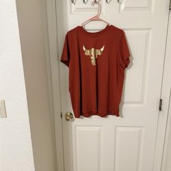 Women’s XXL Under Armour Project Rock Tee Like New