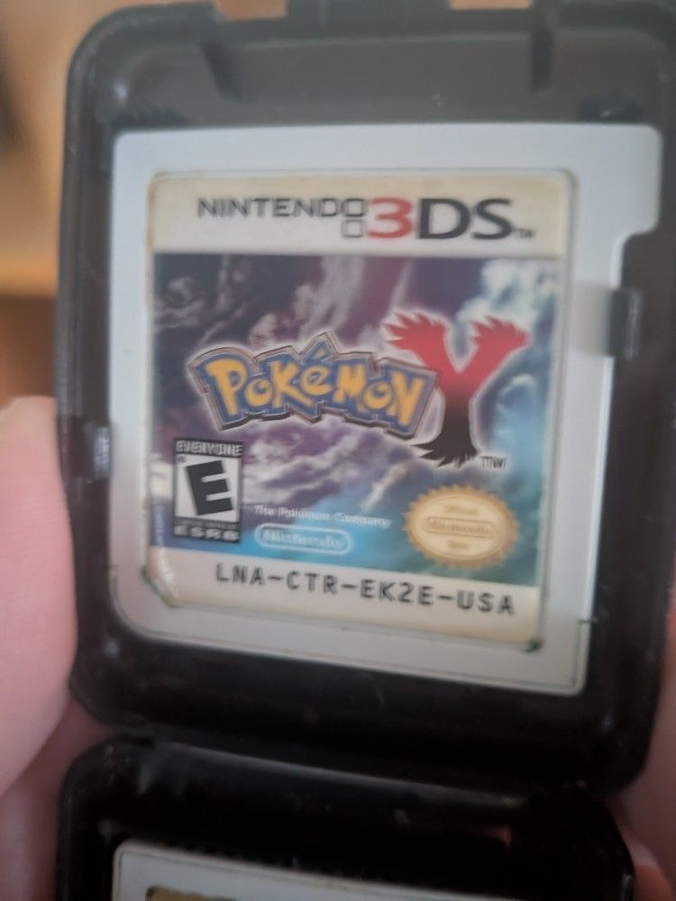 Pokemon  Y And Alpha Sapphire 