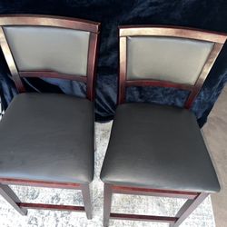 Folding Counter chairs 