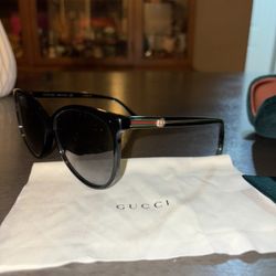 Gucci Women’s Glasses 