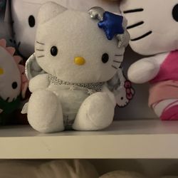 Hello kitty small plushy 