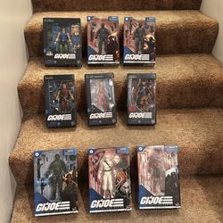 GI Joe action figures (various )
