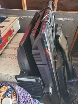 4 TVs not working - for parts - $10 all