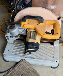 DeWalt Chop Saw / Cut-Off Saw