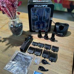 Black Babyliss Pro SNAPFX Clippers