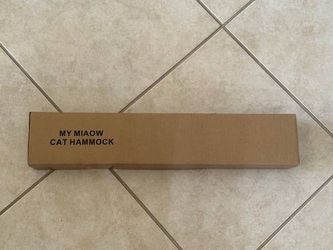 New Cat Wall Hammock 23 x 14 Easy Install Wood with Gray Fabric