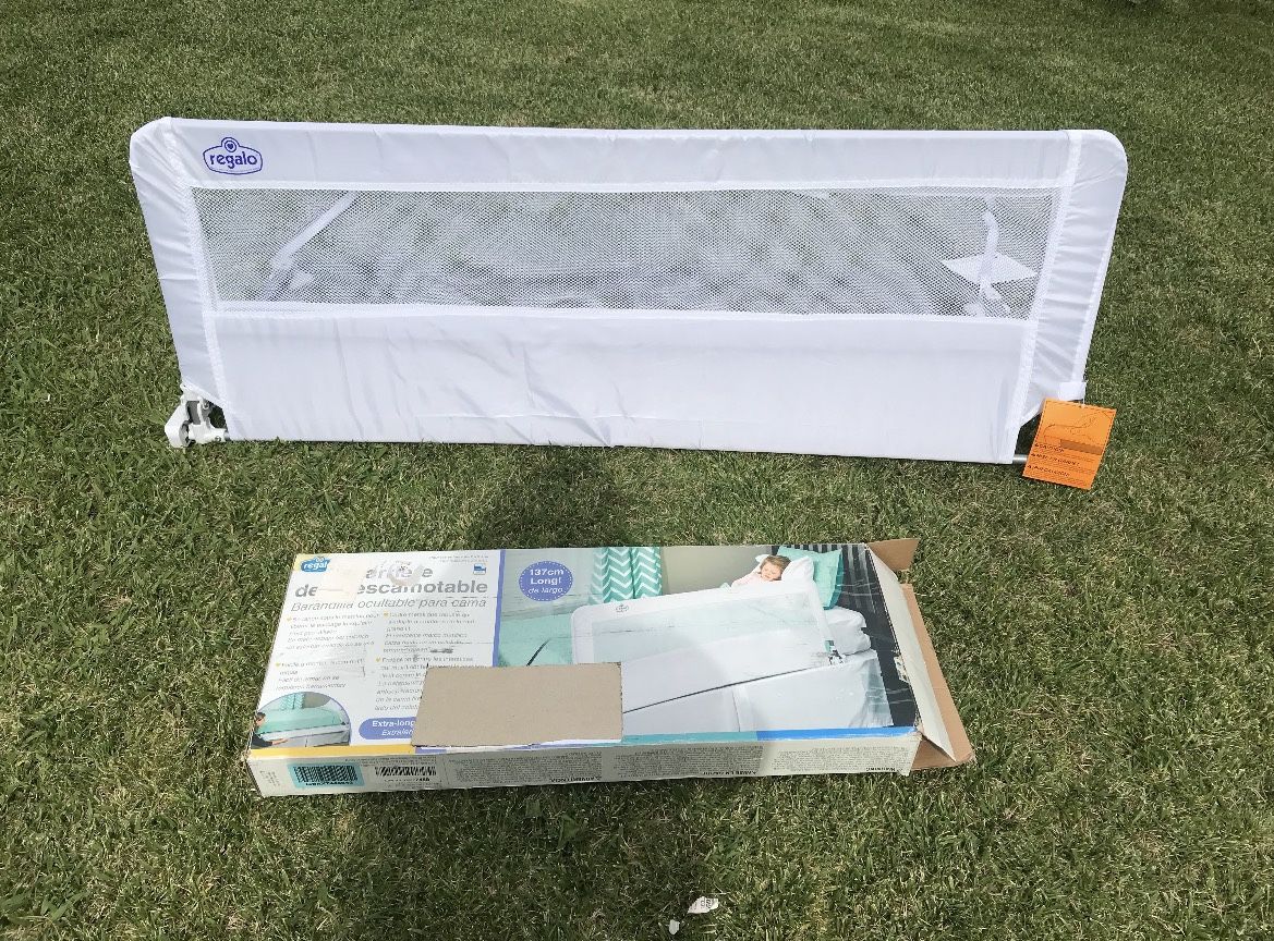 Regalo Hideaway Extra long Bed Rail