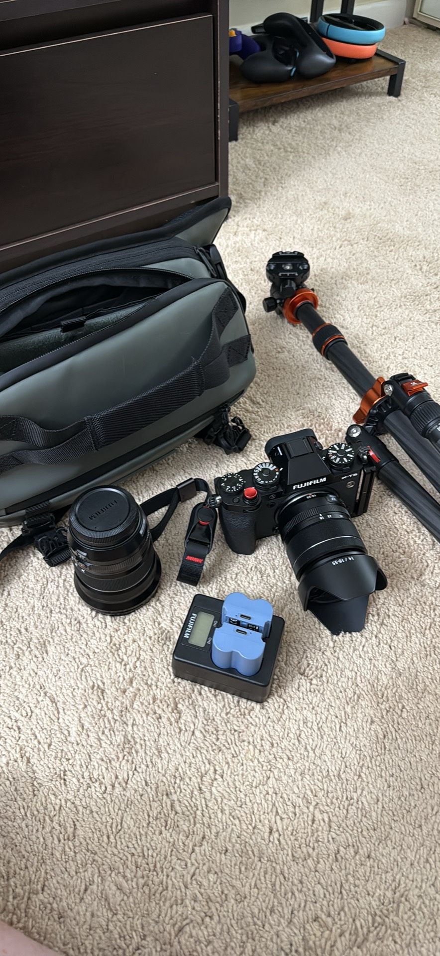 Fuji X-T5 Camera Bundle AMAZING CONDITION lots of accessories