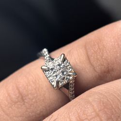 10K gold - 1.5ct Moissanite Ring
