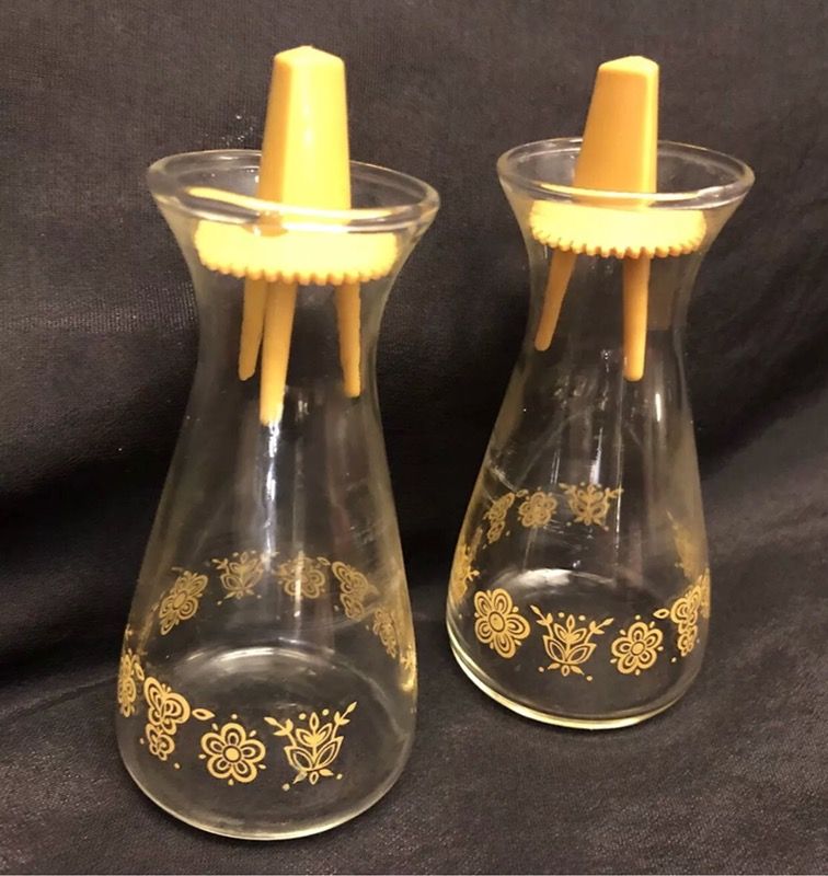 Corelle Butterfly Gold Salt And Pepper Shakers Mid Century Glass Gold Tops.