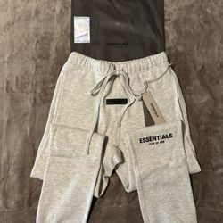 NEW *REAL* Fear of God Essentials Light Oatmeal Cuffed Sweatpants (Size XXS, XS, S, M, L)100% Authentic✅