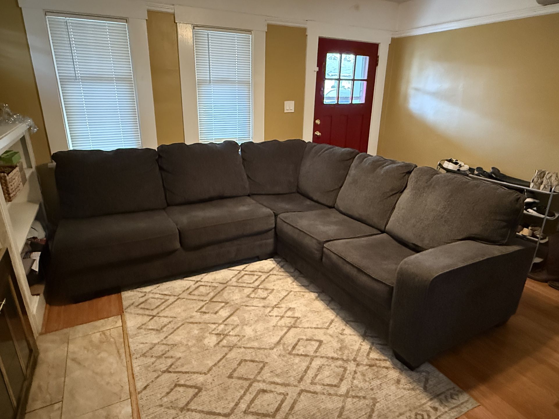 3 Piece Grey Sectional