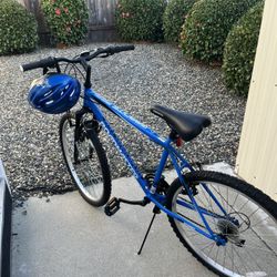Blue Roadmaster Graphite, Peak Bicycle With Helmet