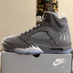 Mens Jordan Retro 5 size 10.5 Wolf Grey