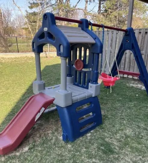 Can Deliver - Little Tikes Swingset playground