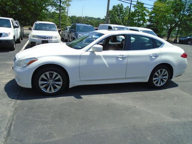 2012 INFINITI M37