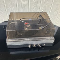 record player needs new needle 