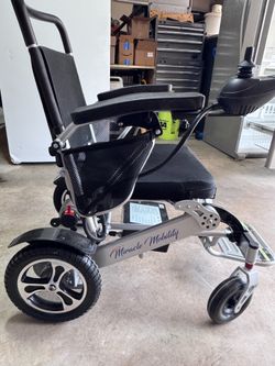 Electric Wheelchair